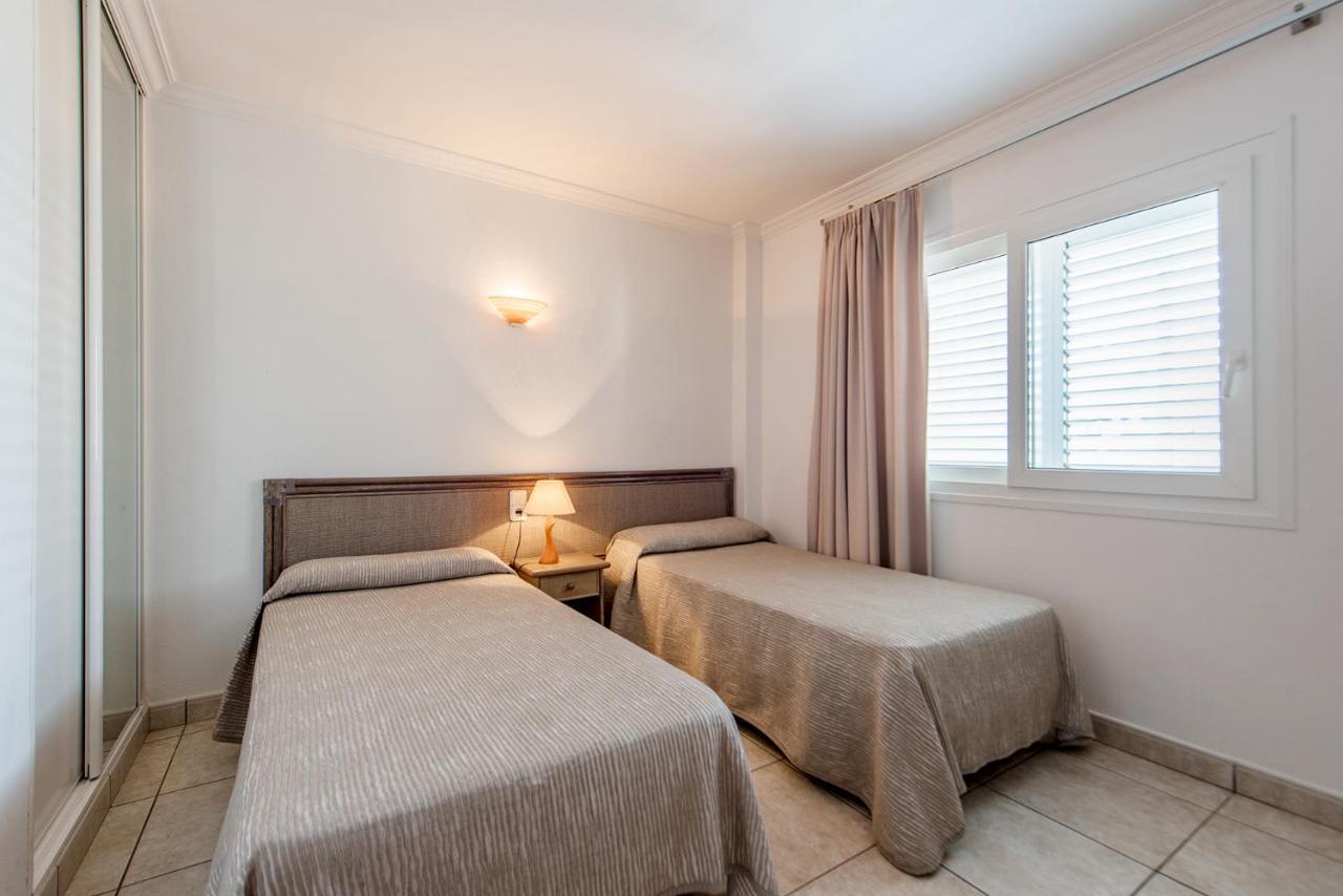 Apartamentos Es Cane Es Cana エクステリア 写真